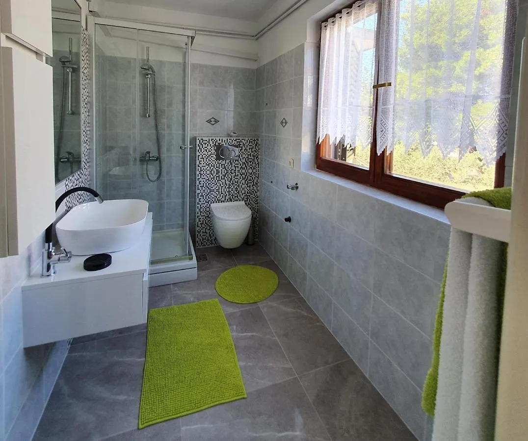 Apartment Apartmani Alta Krk Town